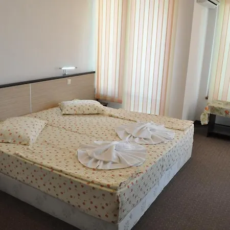 St. George Apartment *